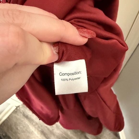 Giffniseti Burgundy High Low Sequin Gown Plus Size XL - Picture 5 of 11